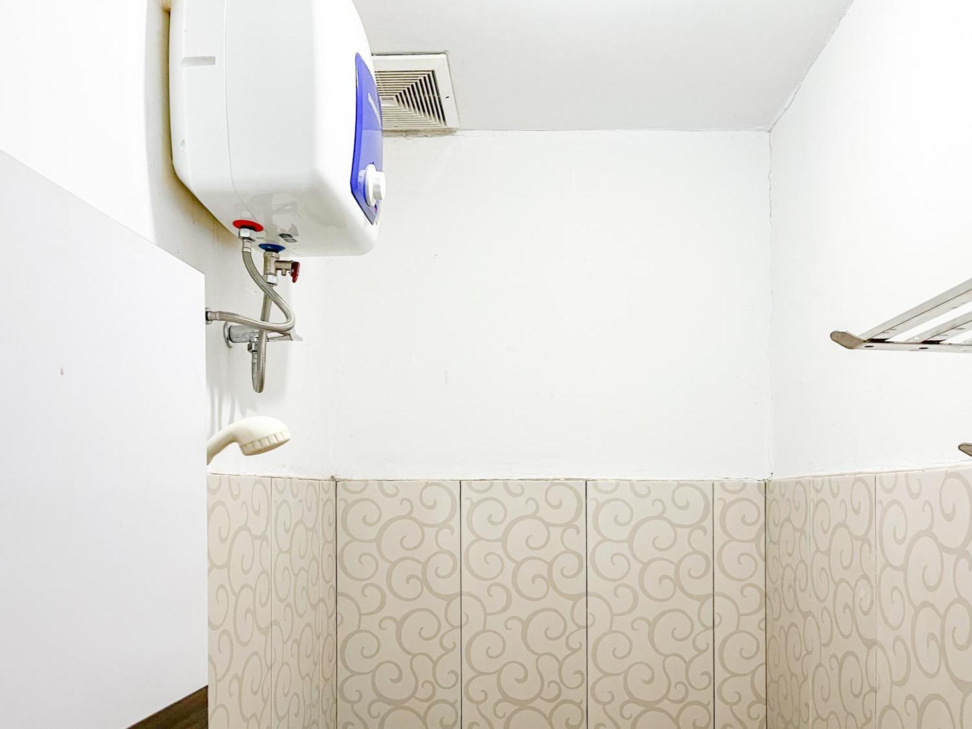 Reddoorz At Krisan Kendari Hotel Pulupanda Ngoại thất bức ảnh