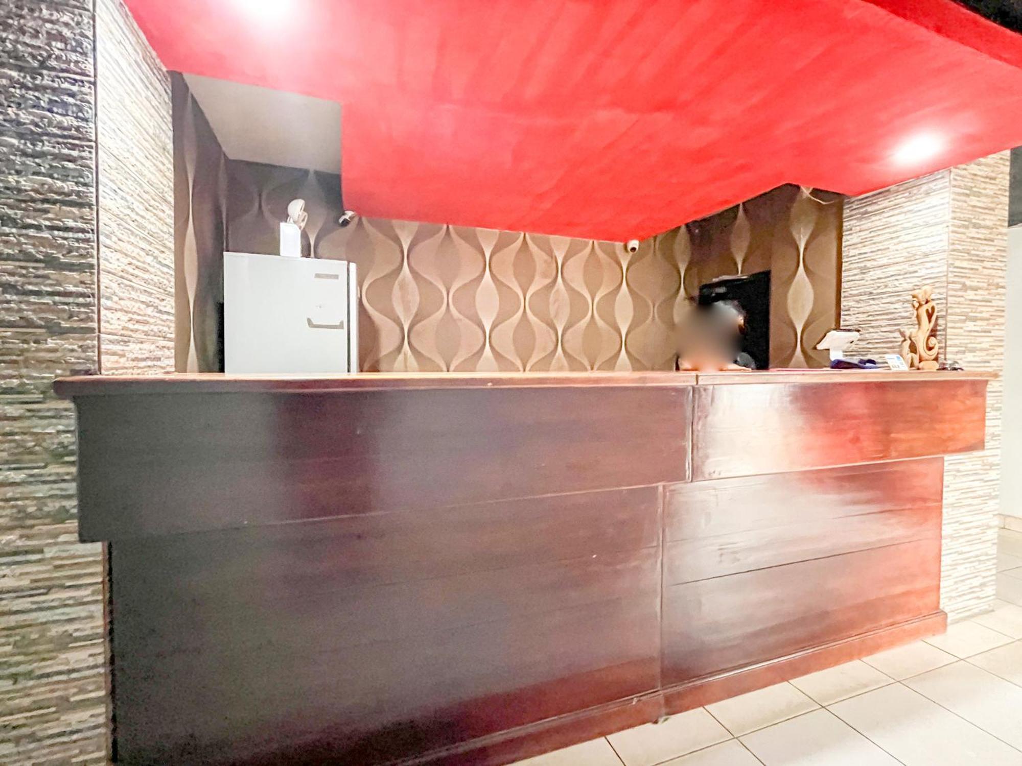Reddoorz At Krisan Kendari Hotel Pulupanda Ngoại thất bức ảnh